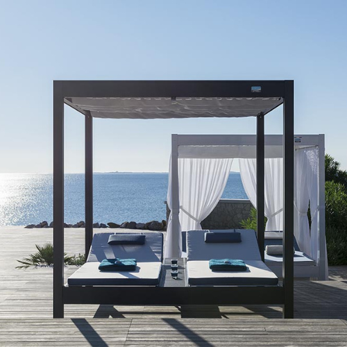 Outdoor Relaxation Corner Ideas with a Gazebo